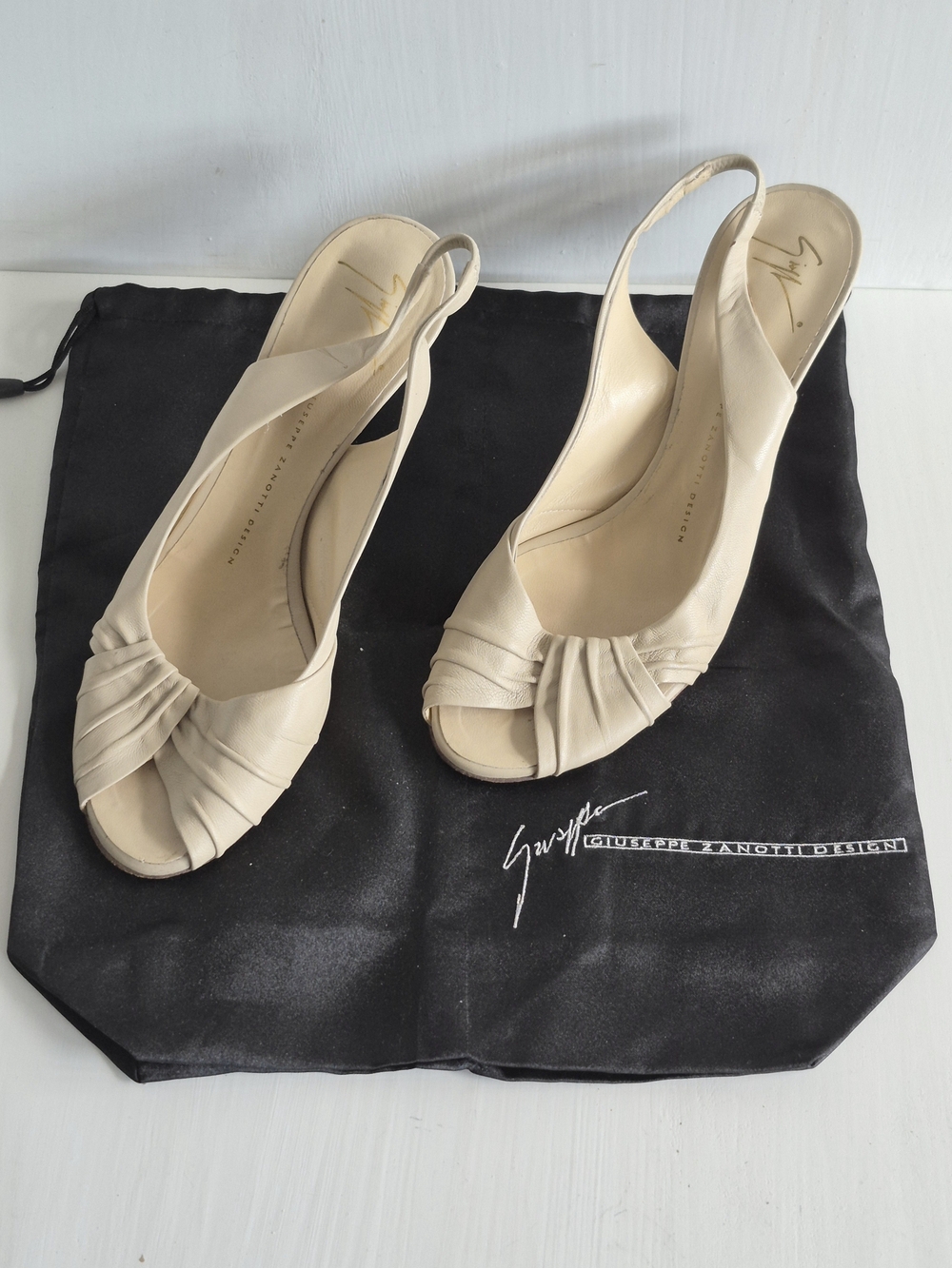 Giuseppe Zanotti Beige Pleated Peep-Toe Slingback Heels